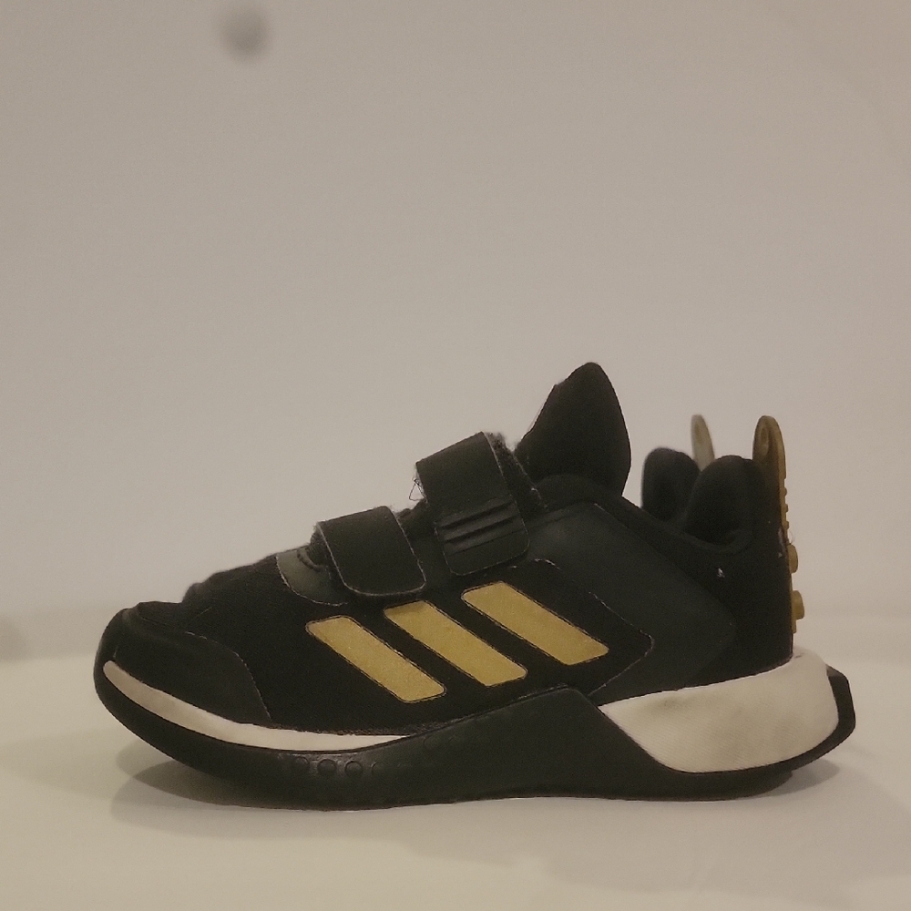 Adidas Kids Sneakers in Black and Gold Size 8.5